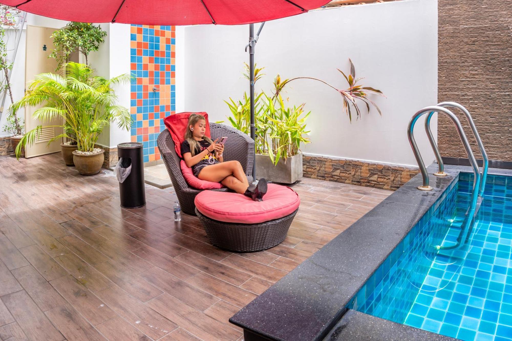 Jomtien Beach Hostel Ngoại thất bức ảnh